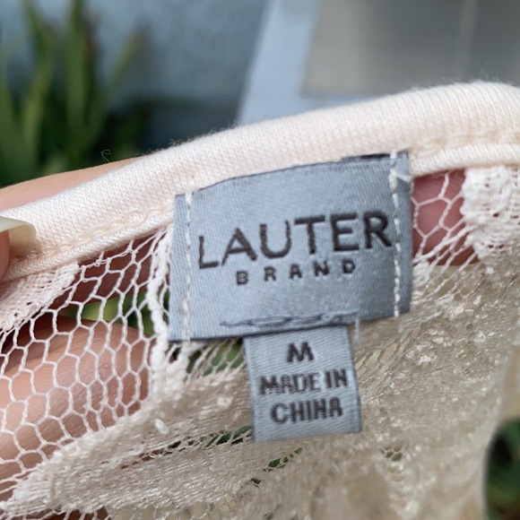 Lauter Brand Macy’s Plain T-shirt with Floral Lace - Picture 11 of 12